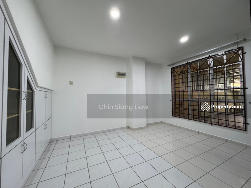 Terrace house at Taman Merdeka untuk Untuk Dijual - RM 390,000, Mac 2026 - PropertyGuru.com.my
