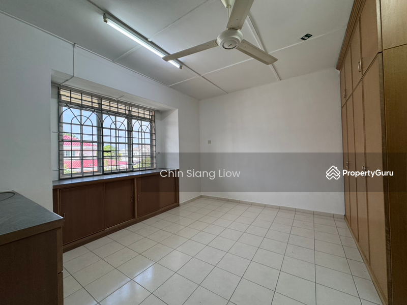 Terrace house at Taman Merdeka untuk Untuk Dijual - RM 390,000, Mac 2026 - PropertyGuru.com.my