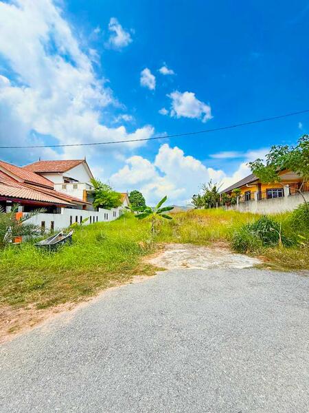 For Sale - Jenderam Hilir