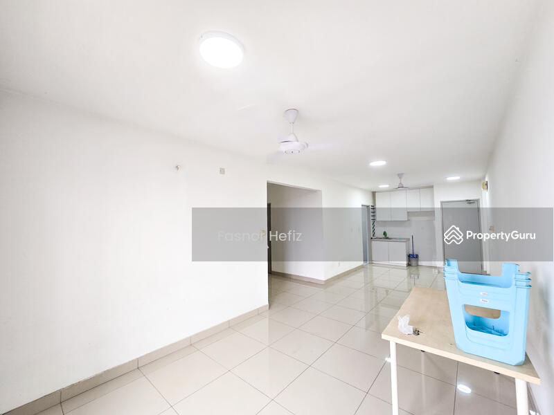 For Rent - Sentrovue