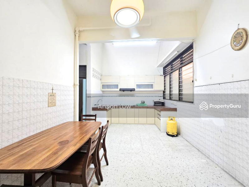 Untuk Dijual - 2 Storey Terrace 2,000sf Concrete Flooring Jalan Delima