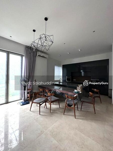 For Rent - Lakefront Villa Cyberjaya
