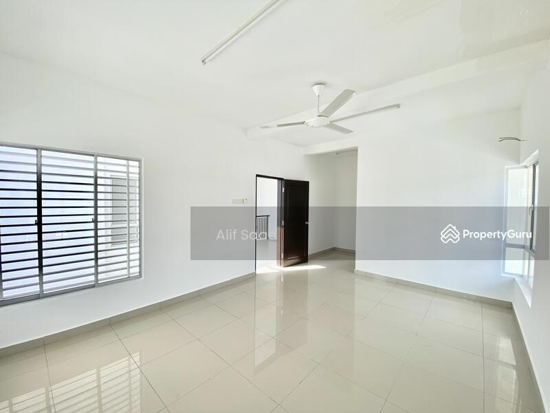 Rumah Teres 2 Tingkat untuk Dijual di Puncak Bestari (Puncak Alam) - Alif Saad - PropertyGuru.com.my