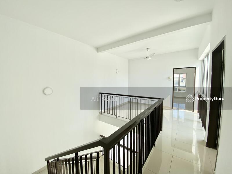 Rumah Teres 2 Tingkat untuk Dijual di Puncak Bestari (Puncak Alam) - Alif Saad - PropertyGuru.com.my
