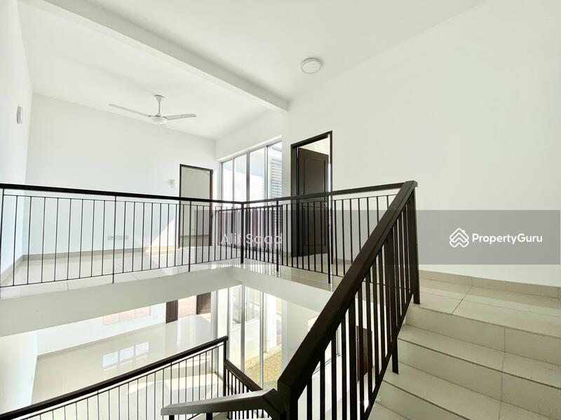 Rumah Teres 2 Tingkat untuk Dijual di Puncak Bestari (Puncak Alam) - Alif Saad - PropertyGuru.com.my