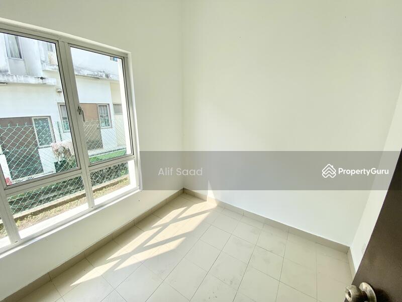 Rumah Teres 2 Tingkat untuk Dijual di Puncak Bestari (Puncak Alam) - Alif Saad - PropertyGuru.com.my