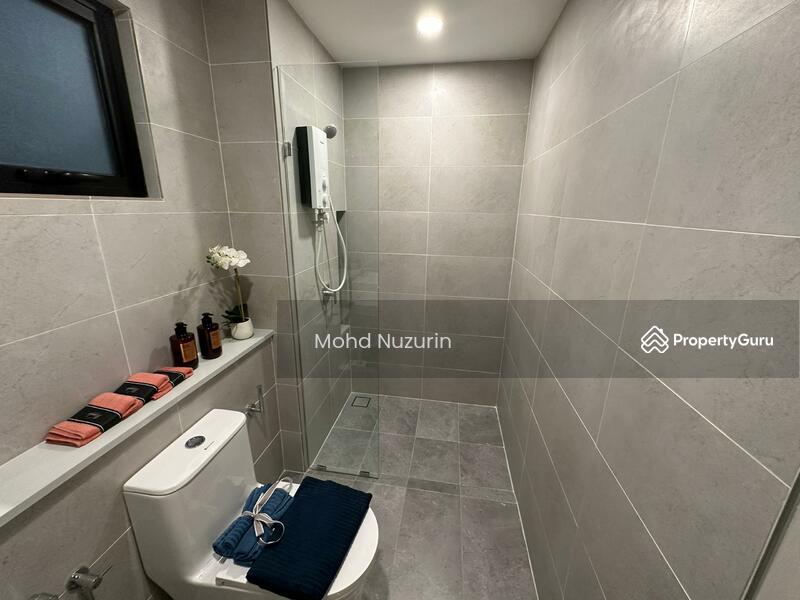 For Sale - SouthPlace 2 Residences