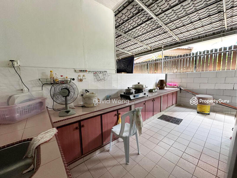 For Sale - Taman Golf