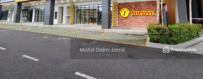 For Rent - 1-month free rental, Retail Space From 1580 to 4032 Sf