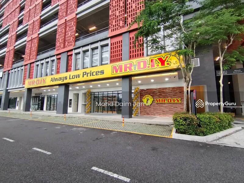 For Rent - 1-month free rental, Retail Space From 1580 to 4032 Sf