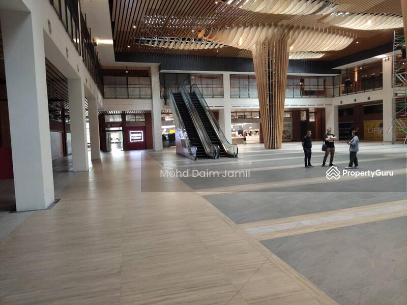 For Rent - 1-month free rental, Retail Space From 1580 to 4032 Sf