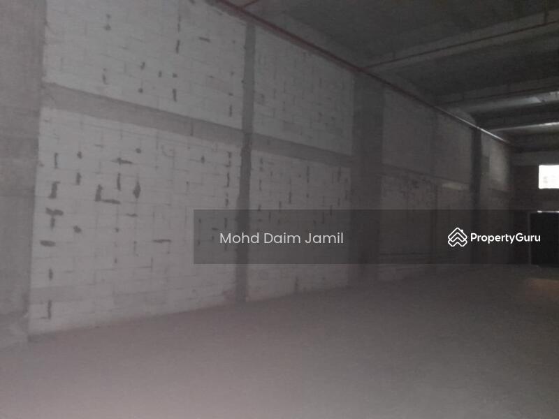 For Rent - 1-month free rental, Retail Space From 1580 to 4032 Sf