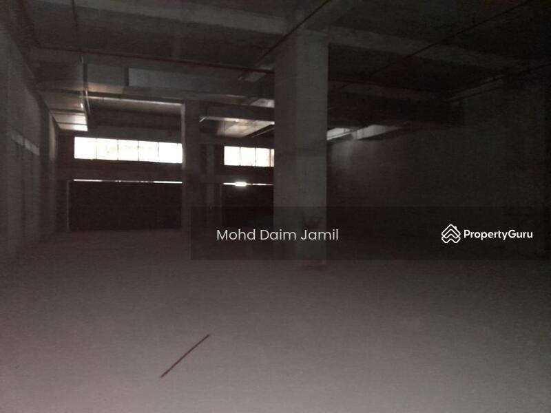 For Rent - 1-month free rental, Retail Space From 1580 to 4032 Sf