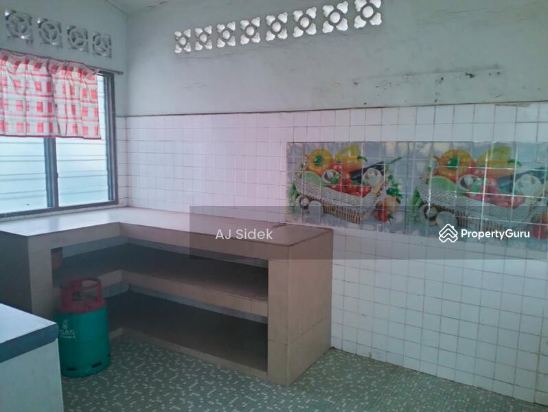 Untuk Dijual - Lembah Keramat