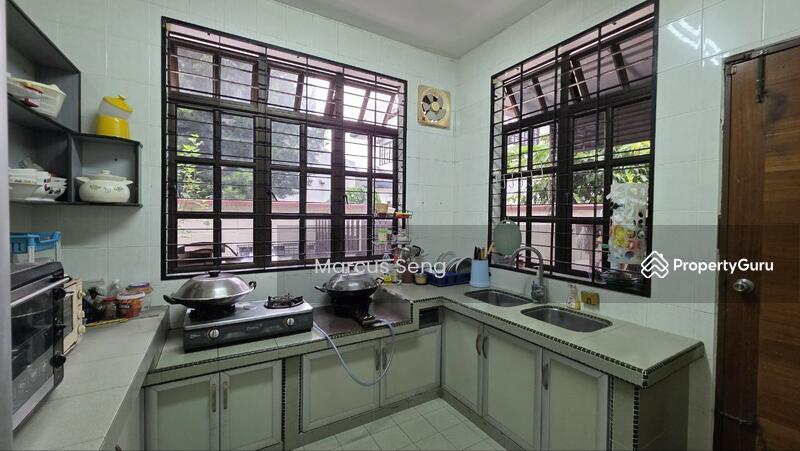 For Sale - Taman Golf Double Storey Bungalow House For Sale