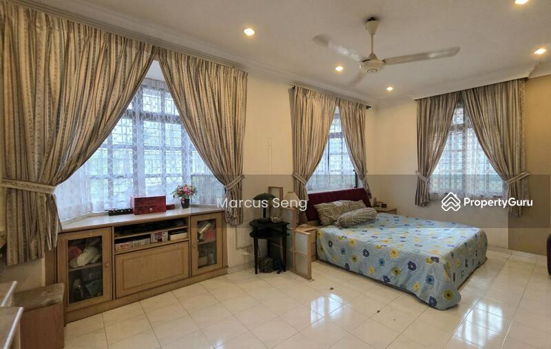 For Sale - Taman Golf Double Storey Bungalow House For Sale