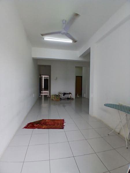 Pangsapuri untuk Dijual di Pangsapuri Seri Iskandar - Iza Talib - Corridor - PropertyGuru.com.my