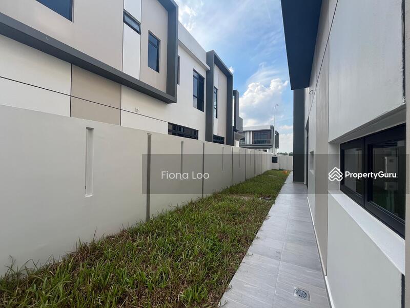 Rumah Berkembar untuk Dijual di Taman Sutera Utama (Skudai) - Fiona Loo - PropertyGuru.com.my