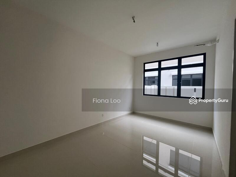 Rumah Berkembar untuk Dijual di Taman Sutera Utama (Skudai) - Fiona Loo - PropertyGuru.com.my