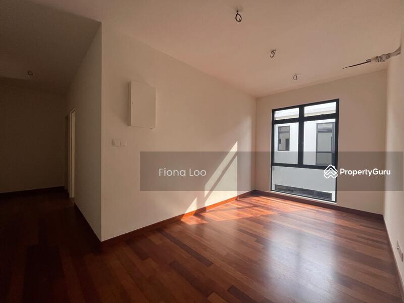 Rumah Berkembar untuk Dijual di Taman Sutera Utama (Skudai) - Fiona Loo - PropertyGuru.com.my