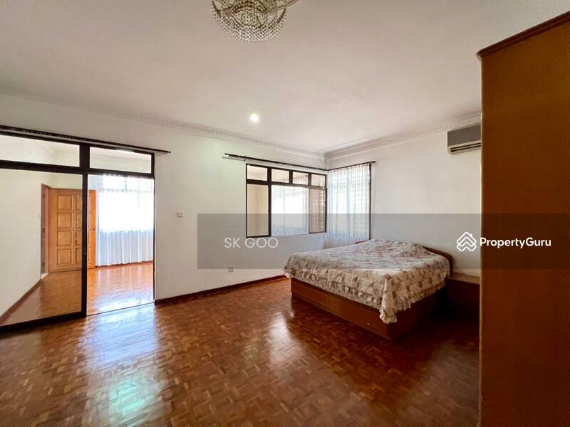 For Sale - BUKIT KESENANGAN