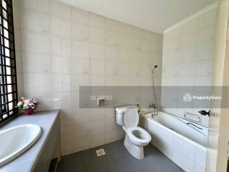 For Sale - BUKIT KESENANGAN