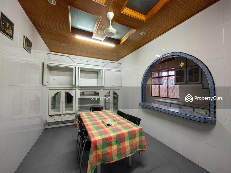 Untuk Disewa - Double Storey Semi-D Pulau Tikus Taman Berjaya