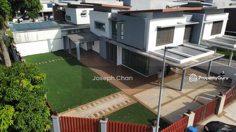 Untuk Dijual - Semi-D house at Seksyen 7 Garden Villa