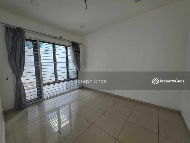 Untuk Dijual - Semi-D house at Seksyen 7 Garden Villa