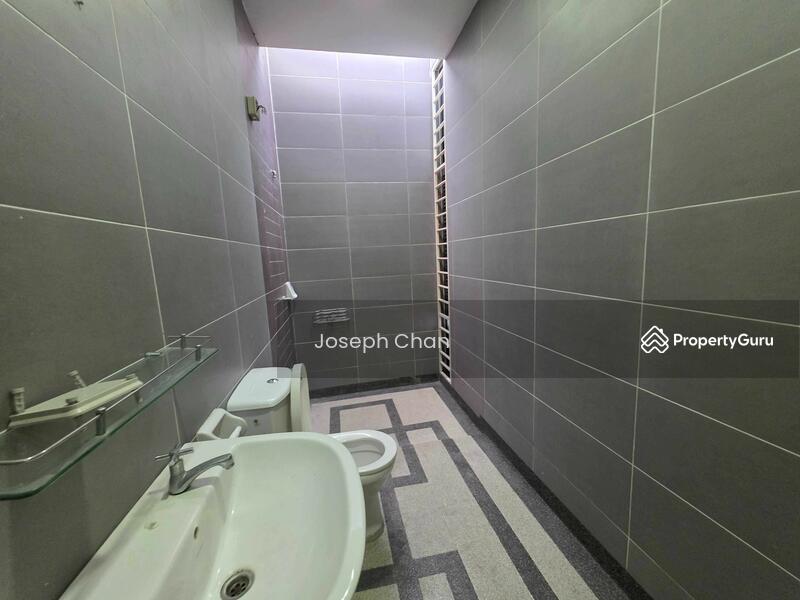 Untuk Dijual - Semi-D house at Seksyen 7 Garden Villa