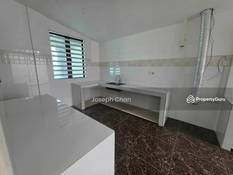 Untuk Dijual - Semi-D house at Seksyen 7 Garden Villa