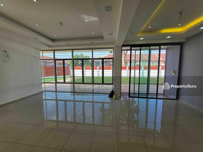 Untuk Dijual - Semi-D house at Seksyen 7 Garden Villa