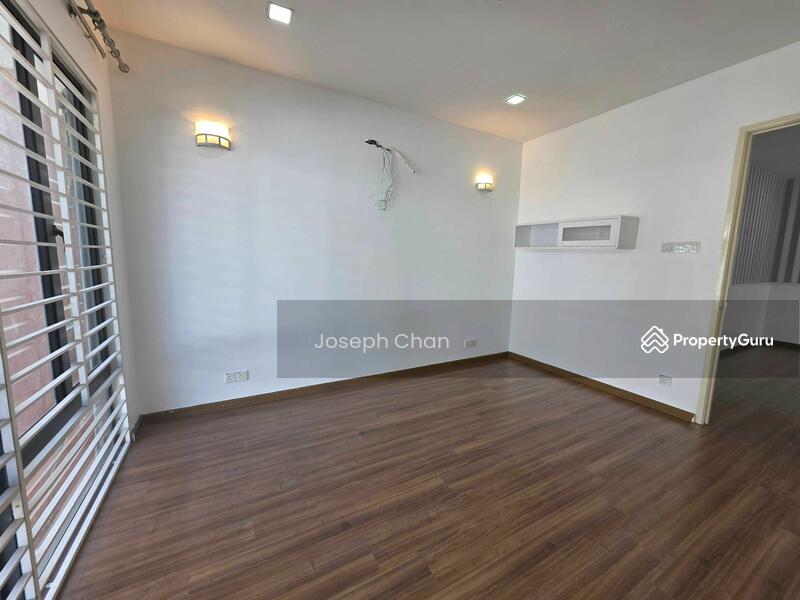 Untuk Dijual - Semi-D house at Seksyen 7 Garden Villa