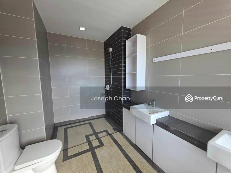 Untuk Dijual - Semi-D house at Seksyen 7 Garden Villa