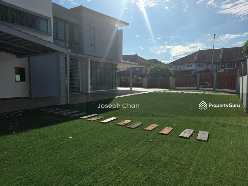 Untuk Dijual - Semi-D house at Seksyen 7 Garden Villa