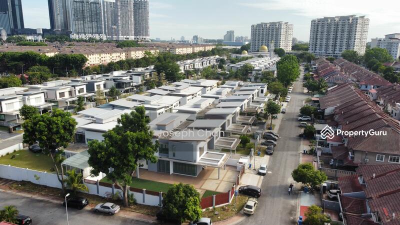 Untuk Dijual - Semi-D house at Seksyen 7 Garden Villa