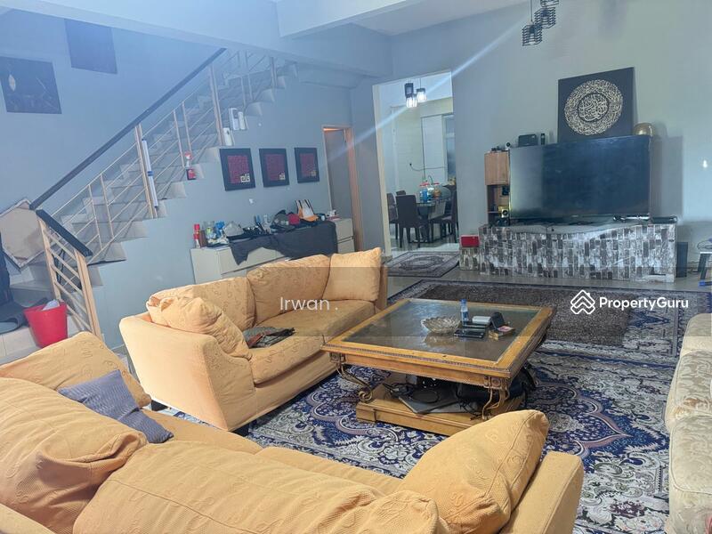 Semi-Detached House for Sale in Bandar Saujana Putra (Tanjong Duabelas) - Irwan Affandi - PropertyGuru.com.my