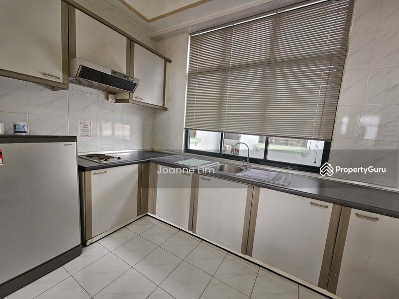 For Rent - Costa Mahkota