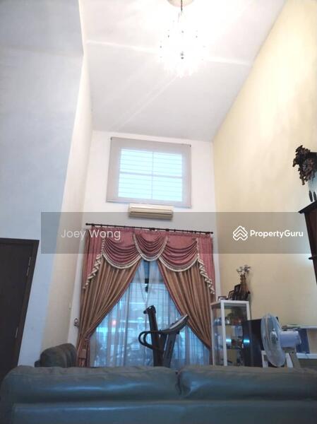 Untuk Dijual - Lake Fields