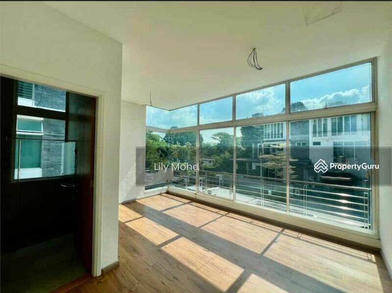 For Sale - Straits View