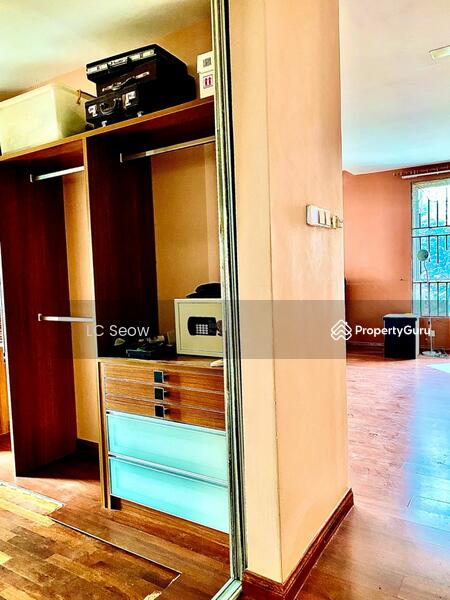 Bungalow for Sale in Taman Yarl (Jalan Klang Lama (Old Klang Road)) - LC Seow - PropertyGuru.com.my