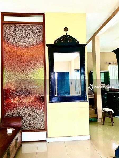 Bungalow for Sale in Taman Yarl (Jalan Klang Lama (Old Klang Road)) - LC Seow - PropertyGuru.com.my