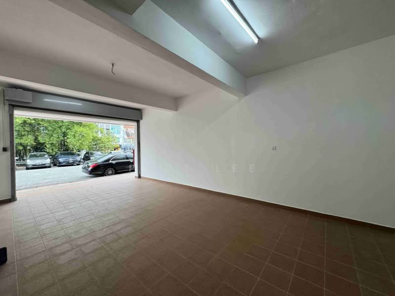 Shop for Rent in Bandar Bukit Puchong 2 (Puchong) - Paul Lee - Exterior - PropertyGuru.com.my