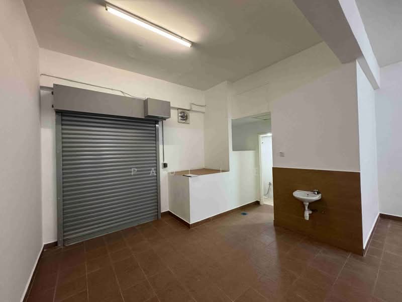 Shop for Rent in Bandar Bukit Puchong 2 (Puchong) - Paul Lee - Interior - PropertyGuru.com.my