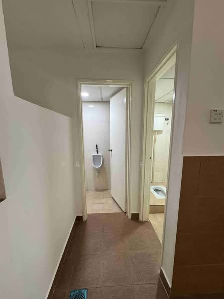 Shop for Rent in Bandar Bukit Puchong 2 (Puchong) - Paul Lee - Interior - PropertyGuru.com.my