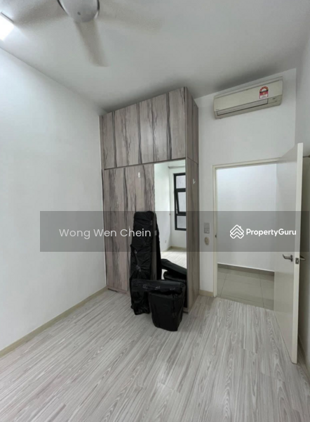 Untuk Dijual - Lakeville Residence