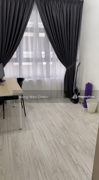 Untuk Dijual - Lakeville Residence