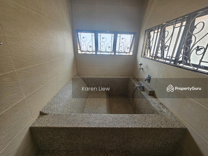 Untuk Dijual - The Peak Cheras