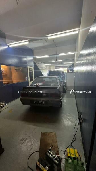 For Sale - Shoplot 2 Tingkat Jalan Airport City 2 Kota Warisan Sepang