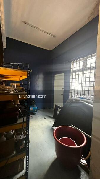 For Sale - Shoplot 2 Tingkat Jalan Airport City 2 Kota Warisan Sepang